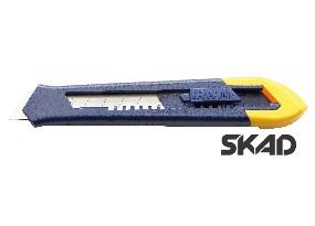 10506544,    .ProEntry Snap-Off Knife 18